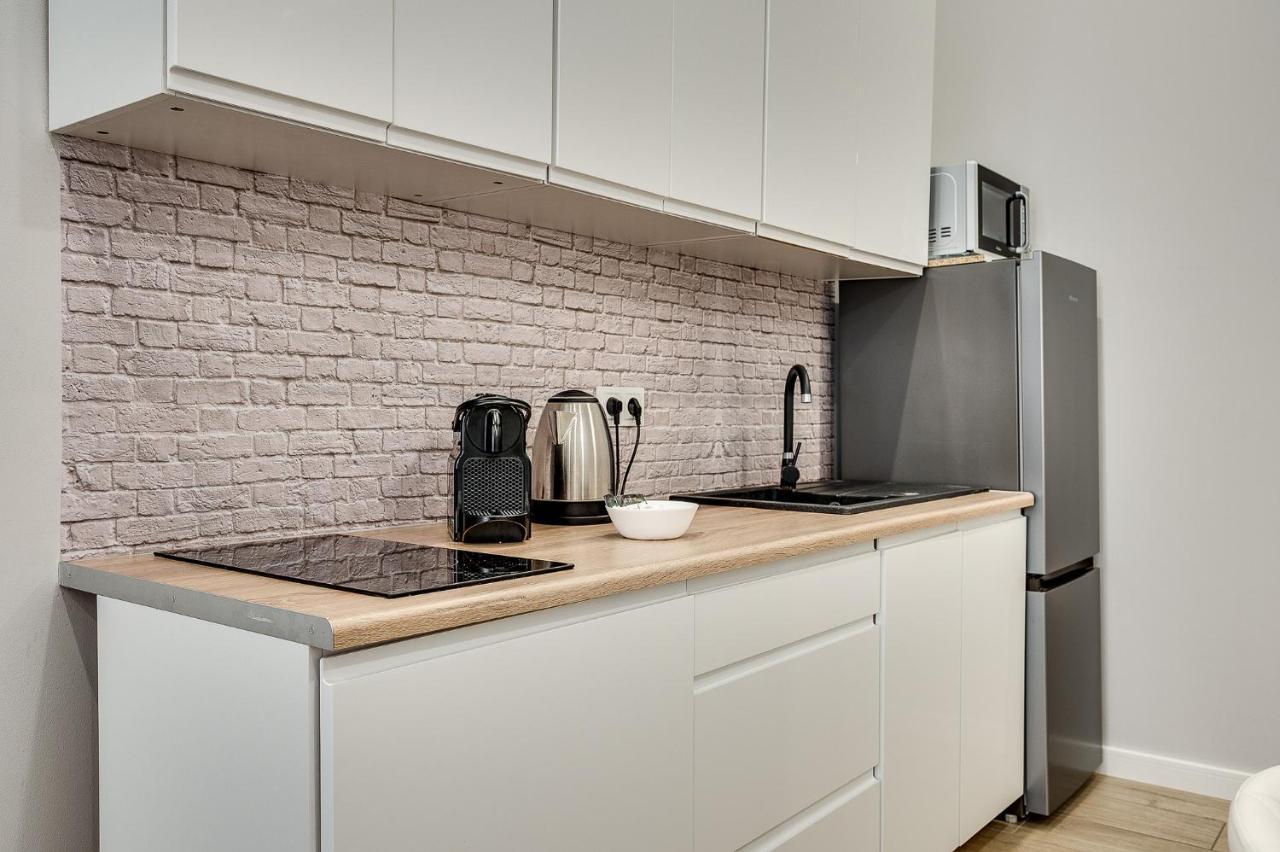 Central Platinum Apartments 8 リブニク エクステリア 写真